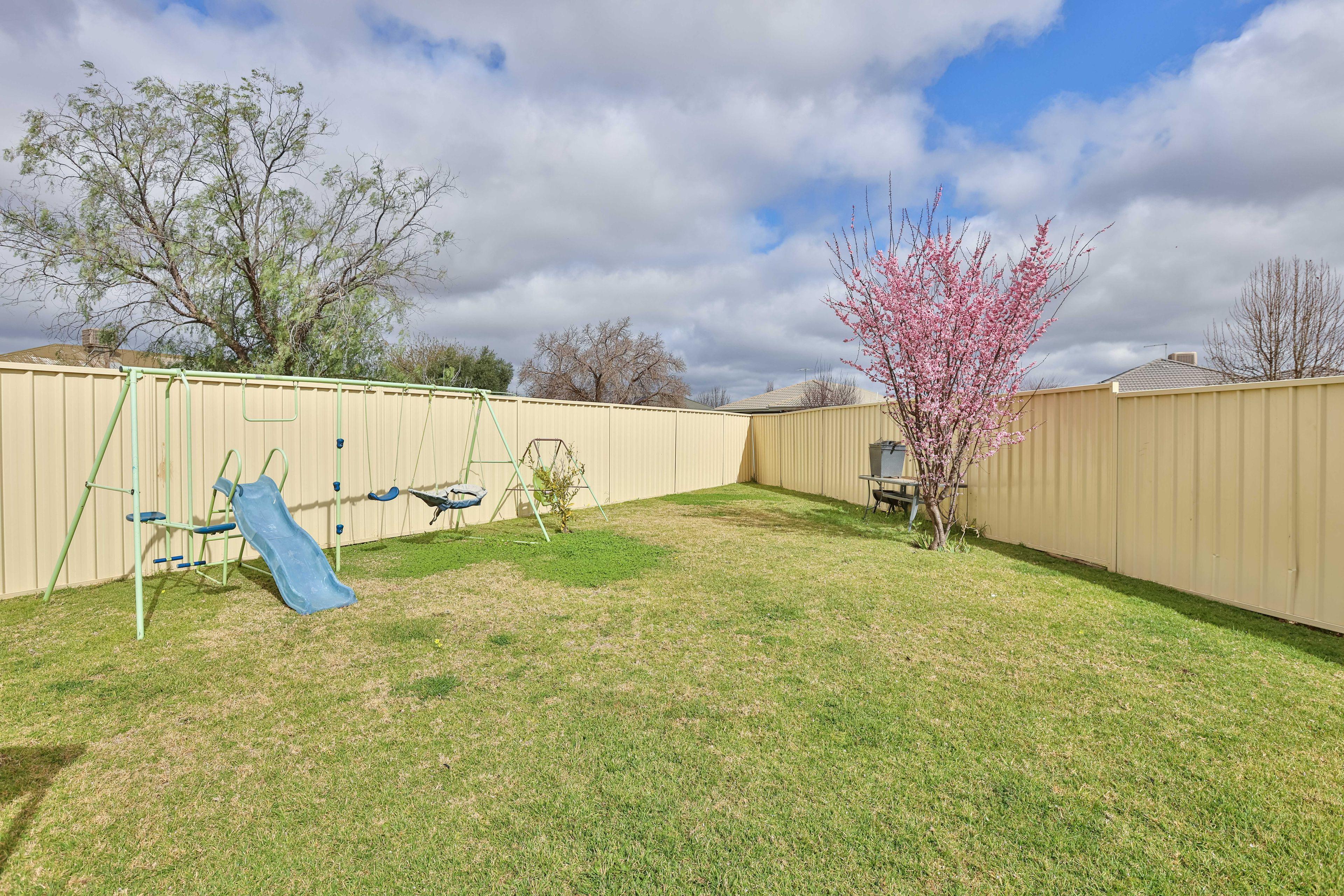 House for Rent: Mildura, VIC 3500, VIC, 3500