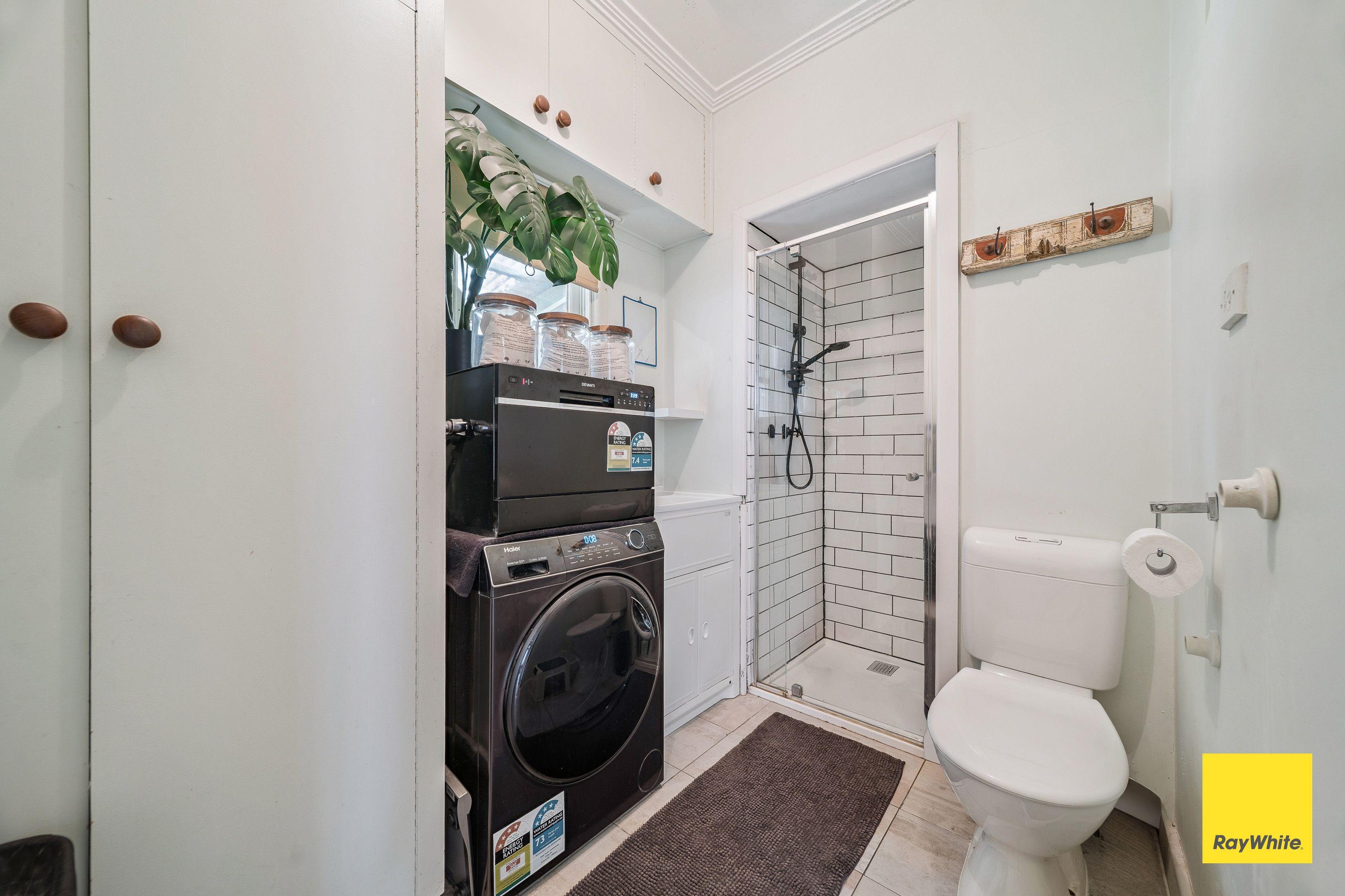 House for Rent: Long Gully, VIC 3550, VIC, 3550