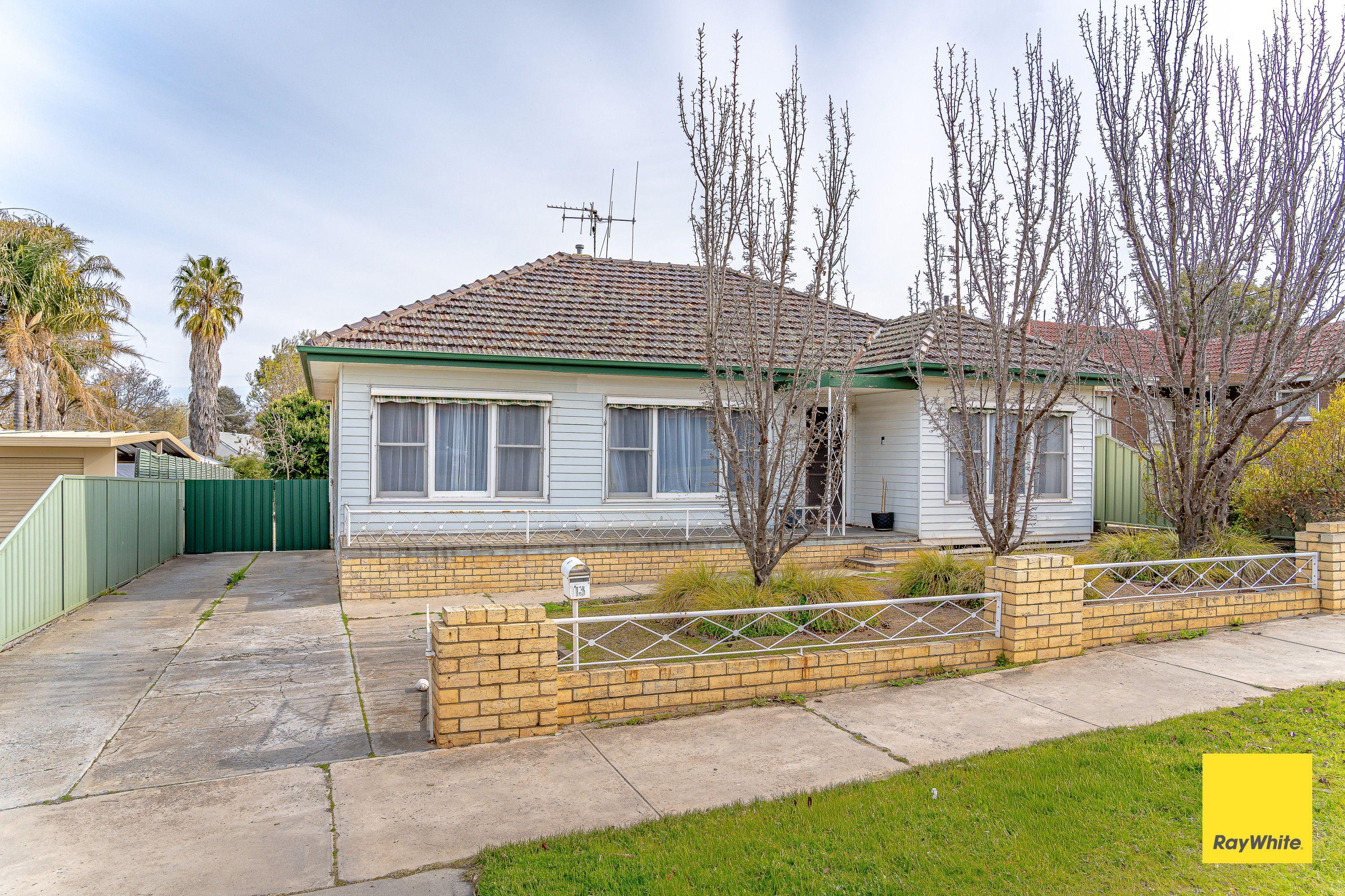 House for Rent: Long Gully, VIC 3550, VIC, 3550