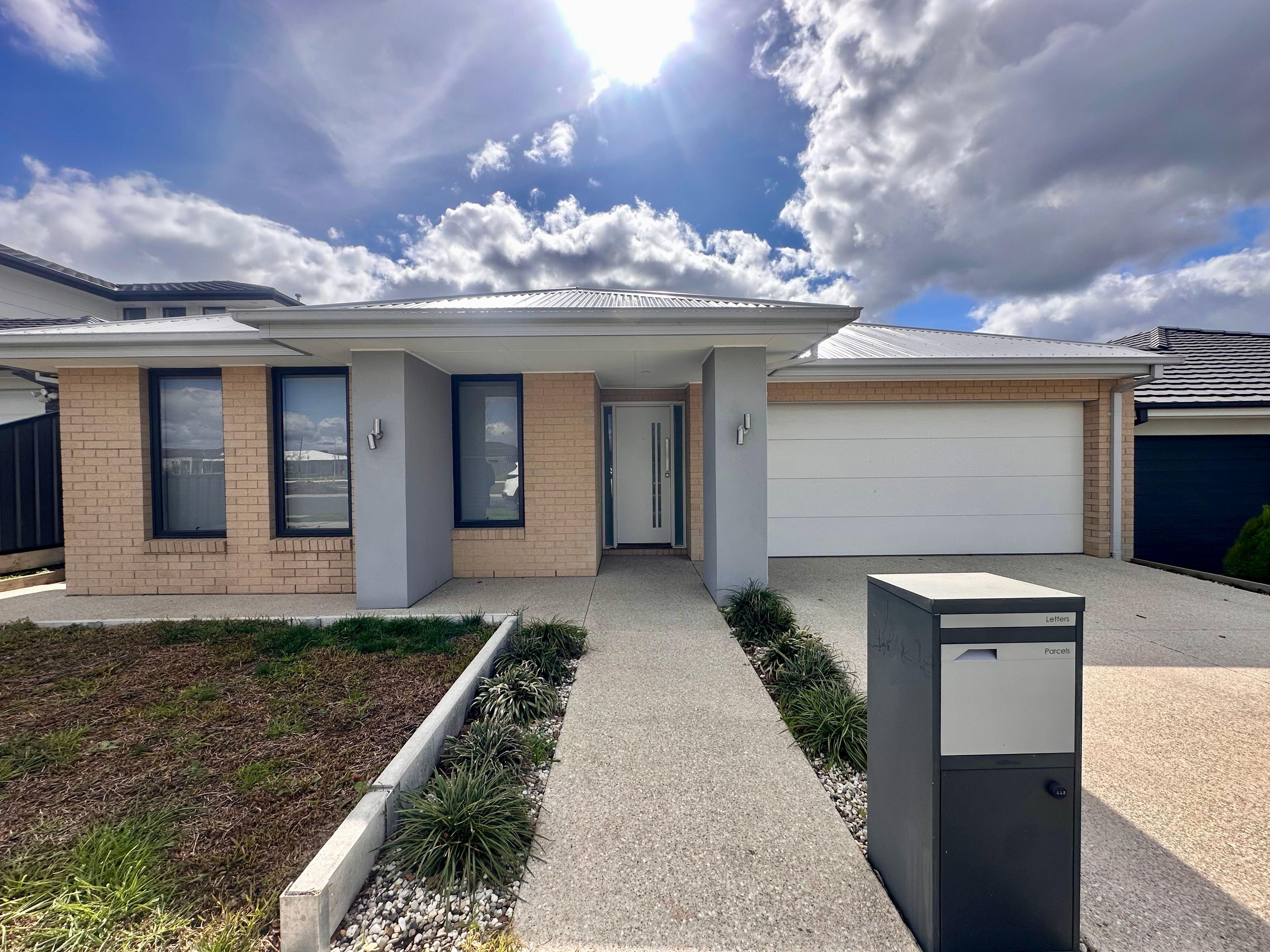 Prop-GPT: House: VIC Kalkallo, VIC 3064 Home For Rent