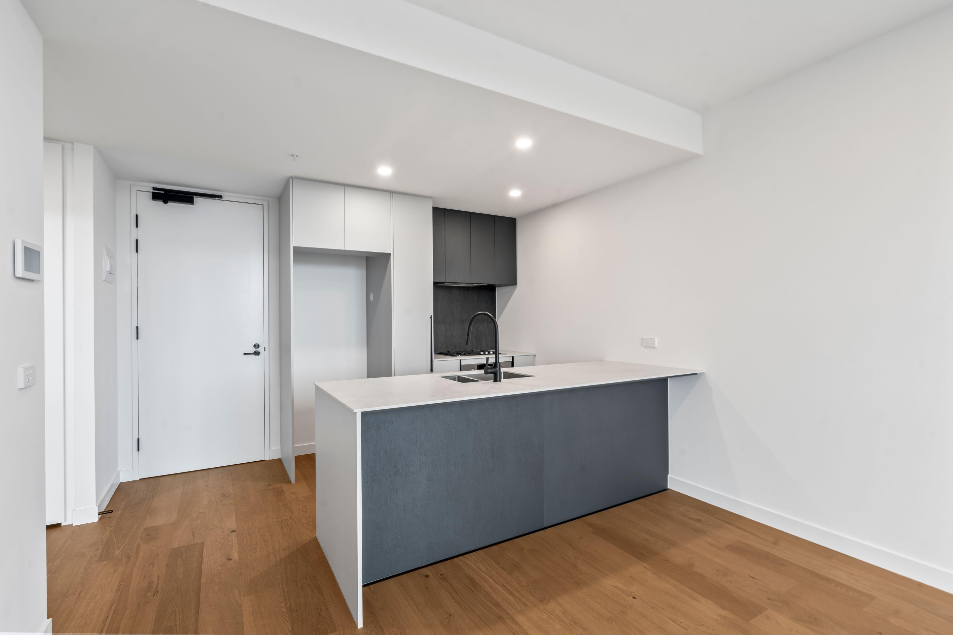 Apartment for Rent: North Melbourne, VIC 3051, VIC, 3051