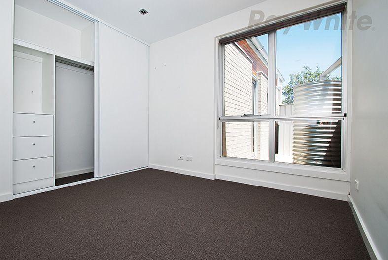 PERFECT PASCOE VALE!