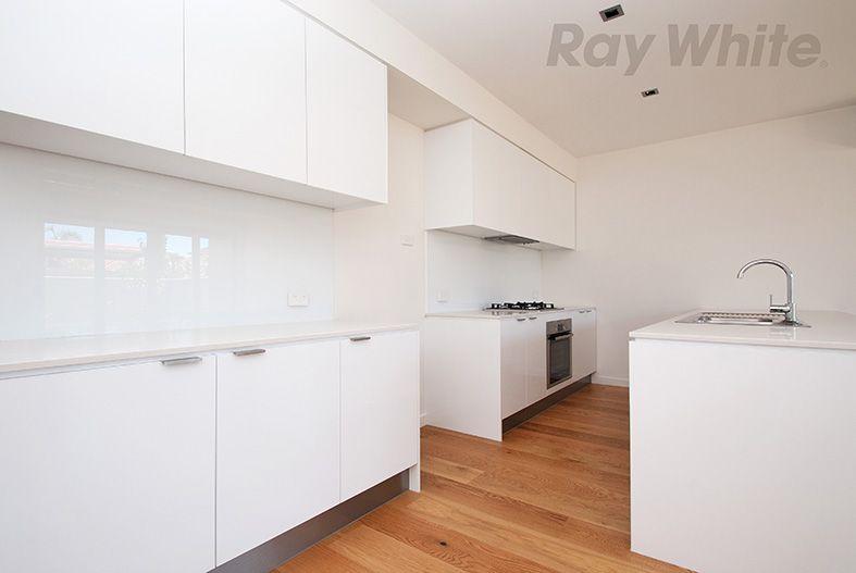 PERFECT PASCOE VALE!