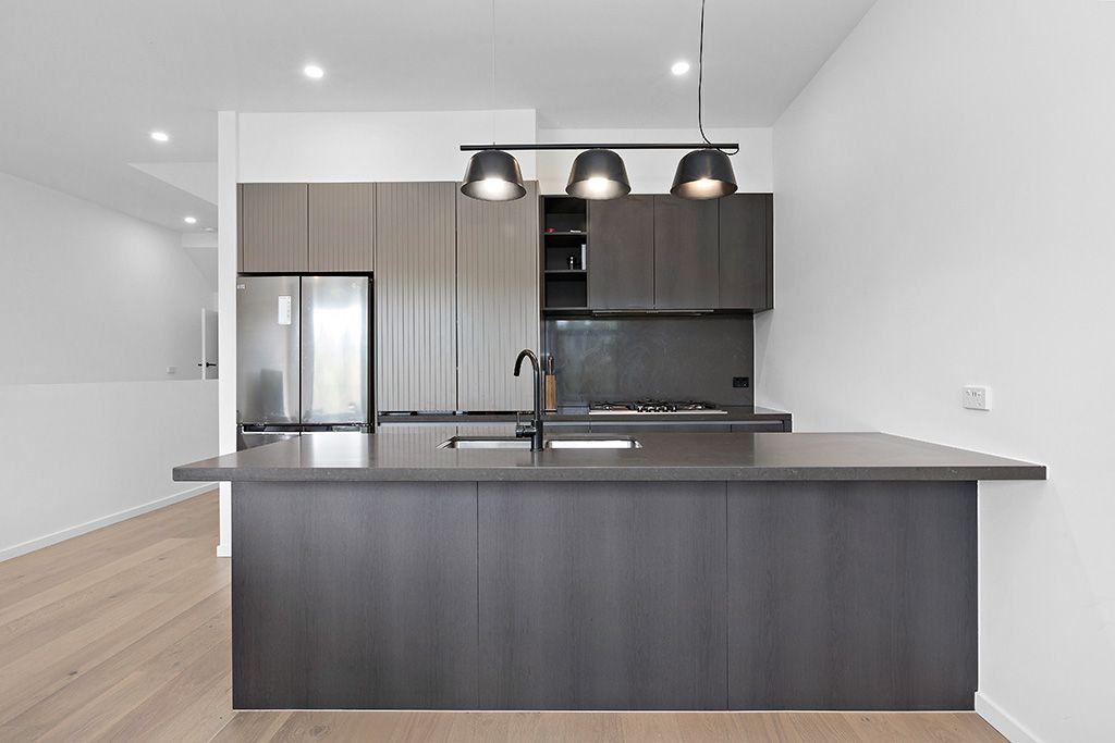 Stunning 3-Bedroom Home in Sunshine North