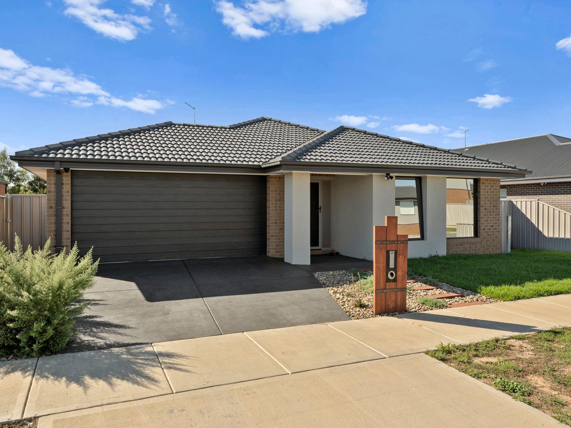 Prop-GPT: House: VIC Benalla, VIC 3672 Home For Rent