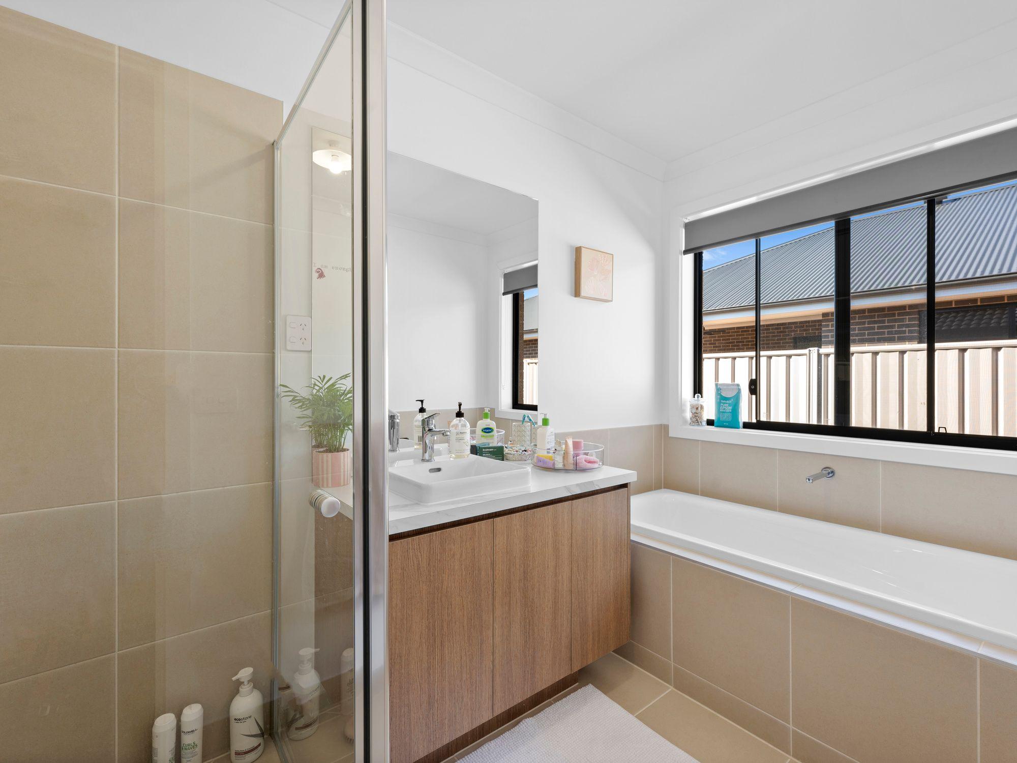 House for Rent: Benalla, VIC 3672, VIC, 3672