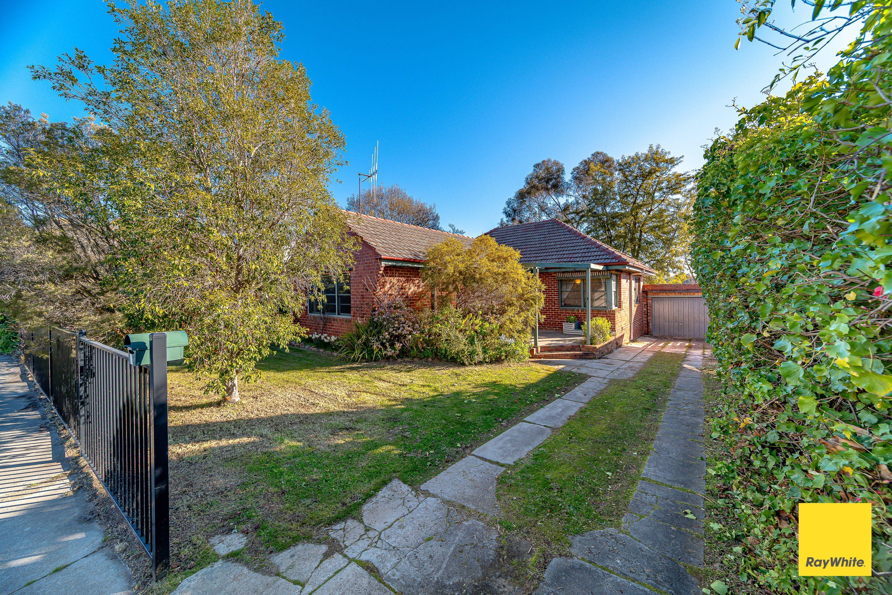 Prop-GPT: House: VIC Flora Hill, VIC 3550 Home For Rent