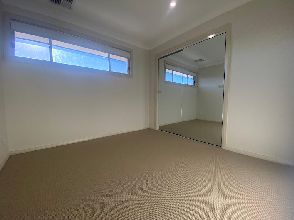 House for Rent: Thirlmere, NSW 2572, NSW, 2572