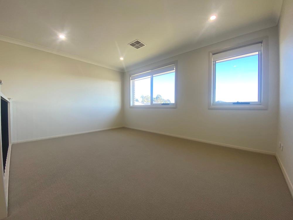 House for Rent: Thirlmere, NSW 2572, NSW, 2572