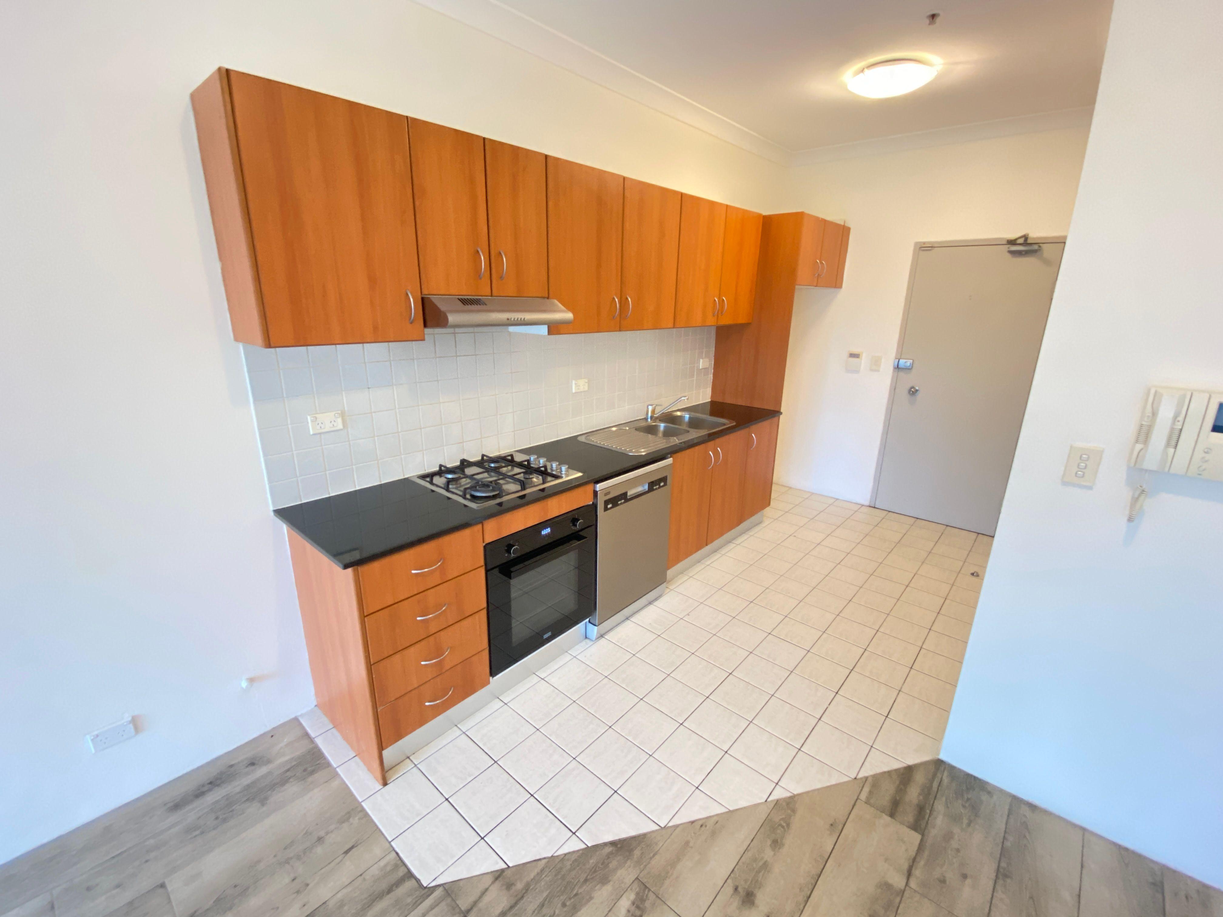 Apartment for Rent: Newtown, NSW 2042, NSW, 2042