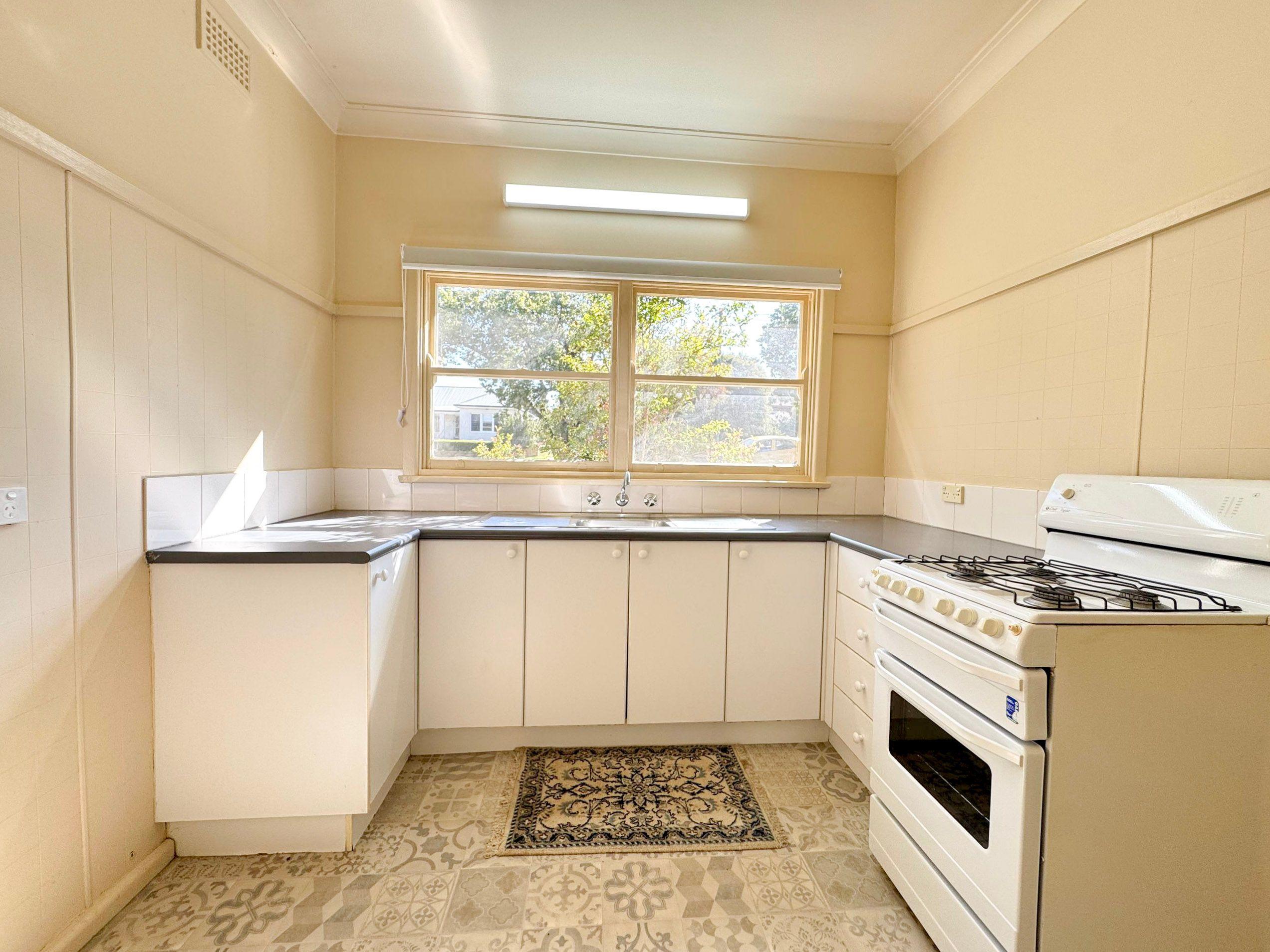 House for Rent: Parkes, NSW 2870, NSW, 2870