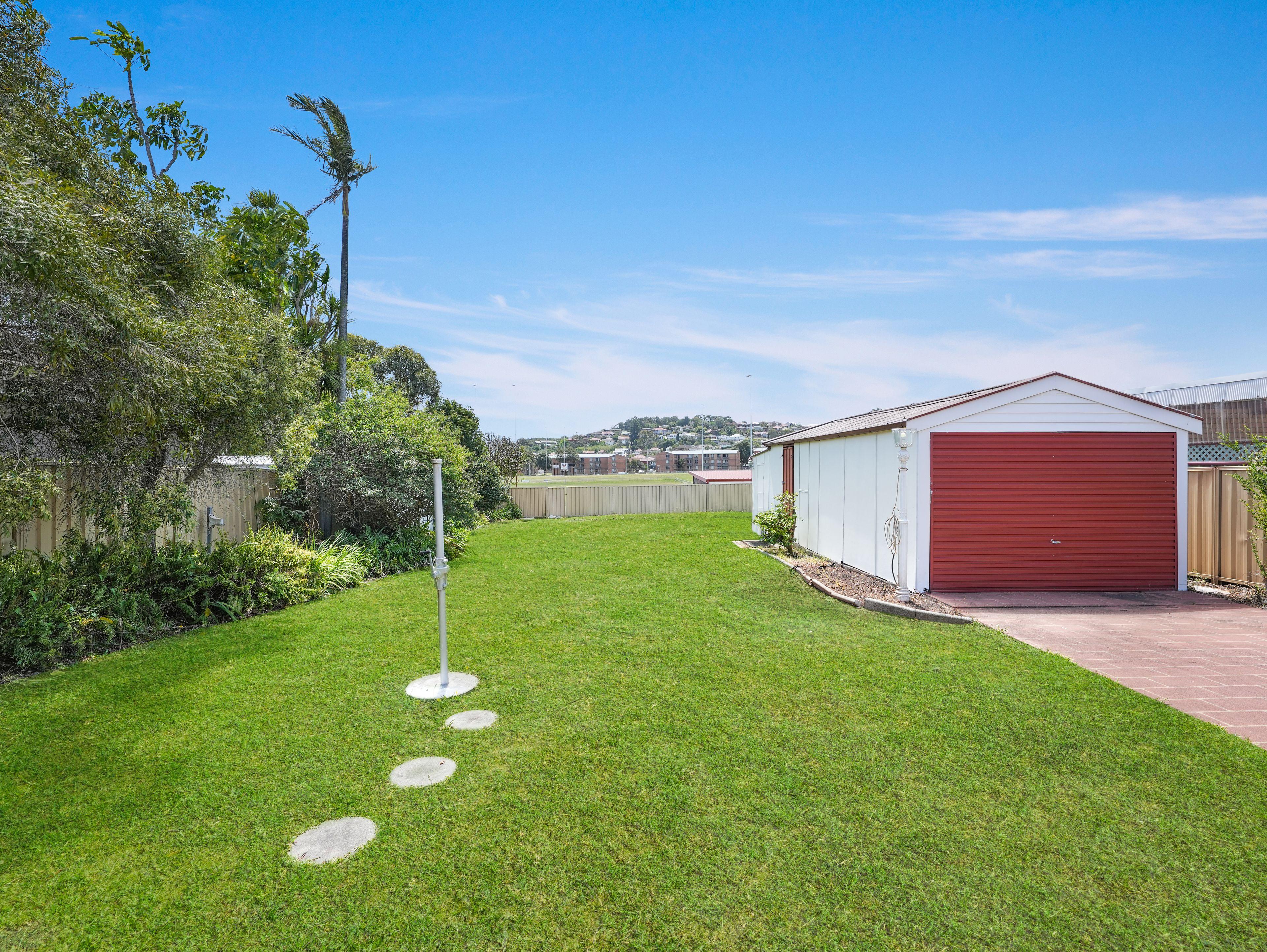 House for Rent: Warrawong, NSW 2502, NSW, 2502