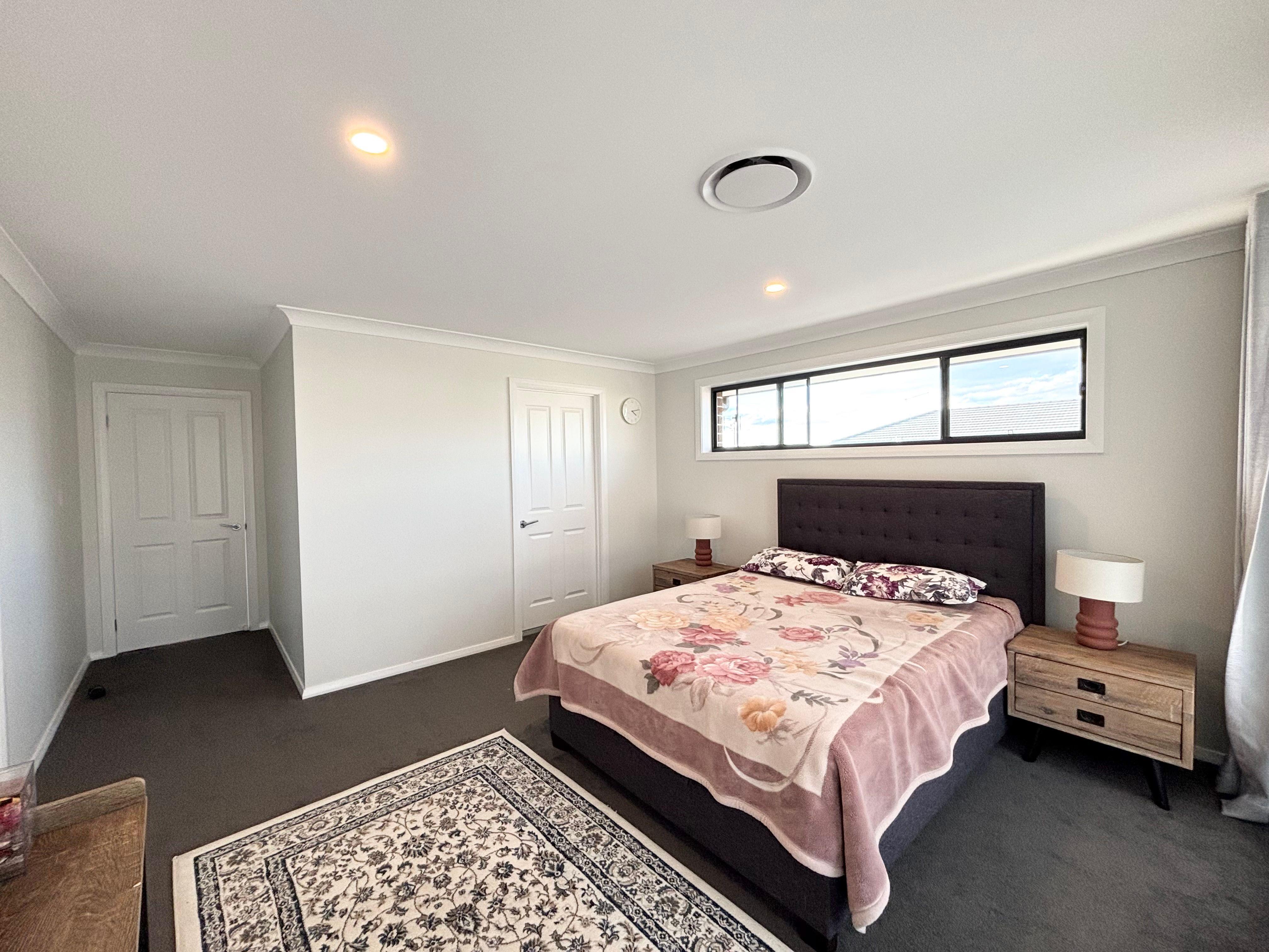 House for Rent: Austral, NSW 2179, NSW, 2179