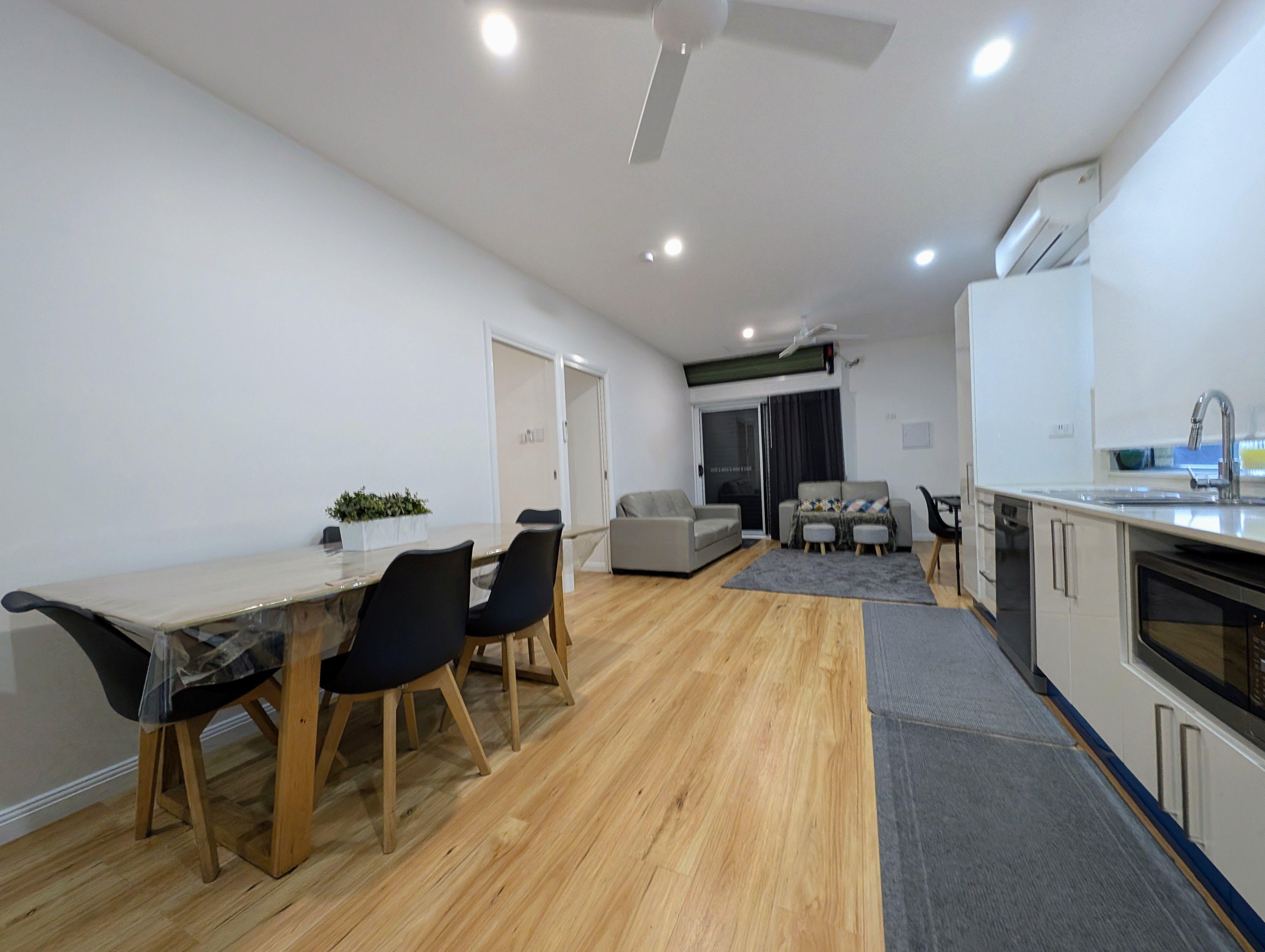 Fully Furnished Home Right a short Walk to Lake MacQuarie