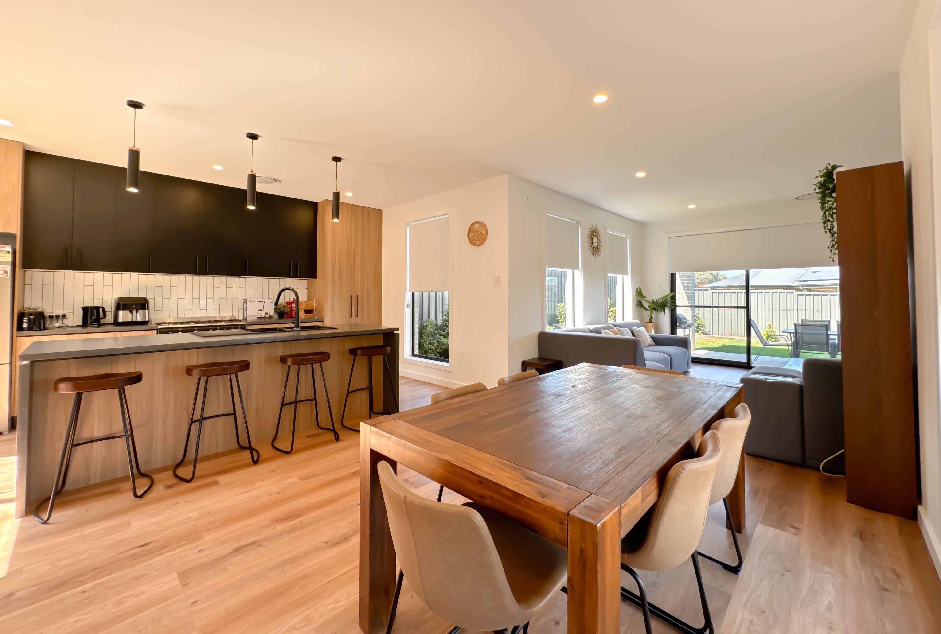 DuplexSemi-detached for Rent: Parkes, NSW 2870, NSW, 2870