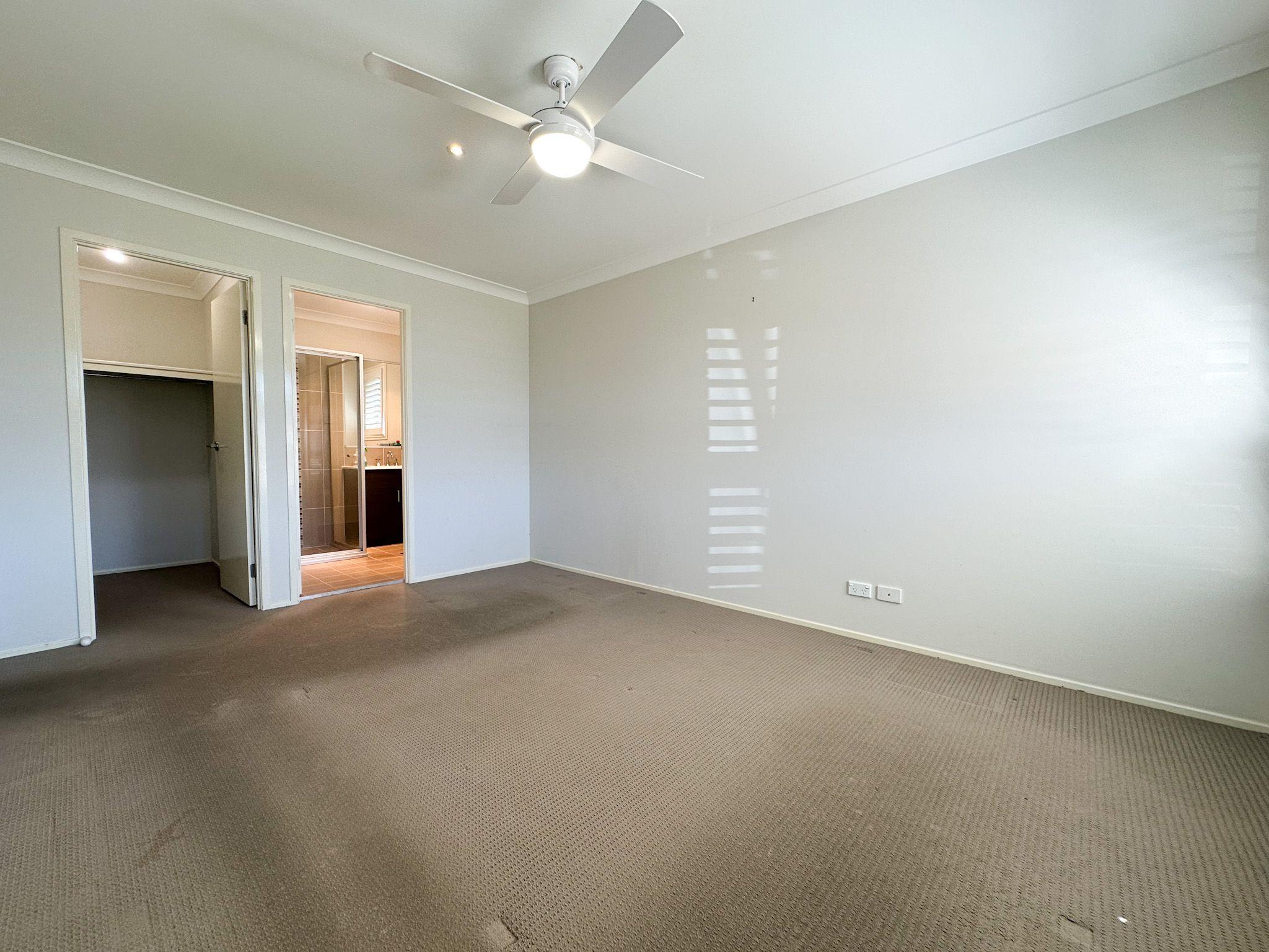 House for Rent: Spring Farm, NSW 2570, NSW, 2570