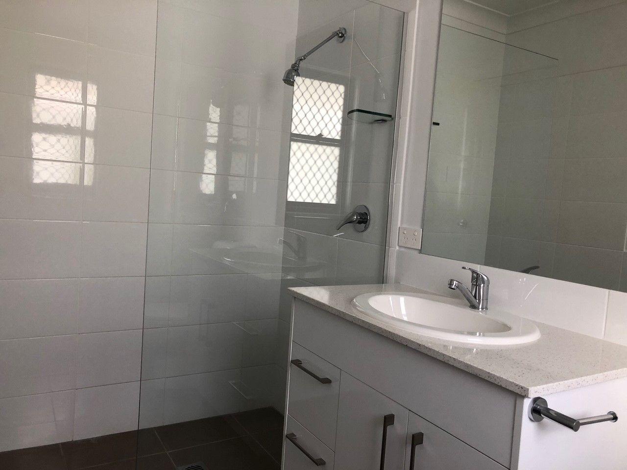 TERRIFIC TOWNHOUSE! APPLY NOW!