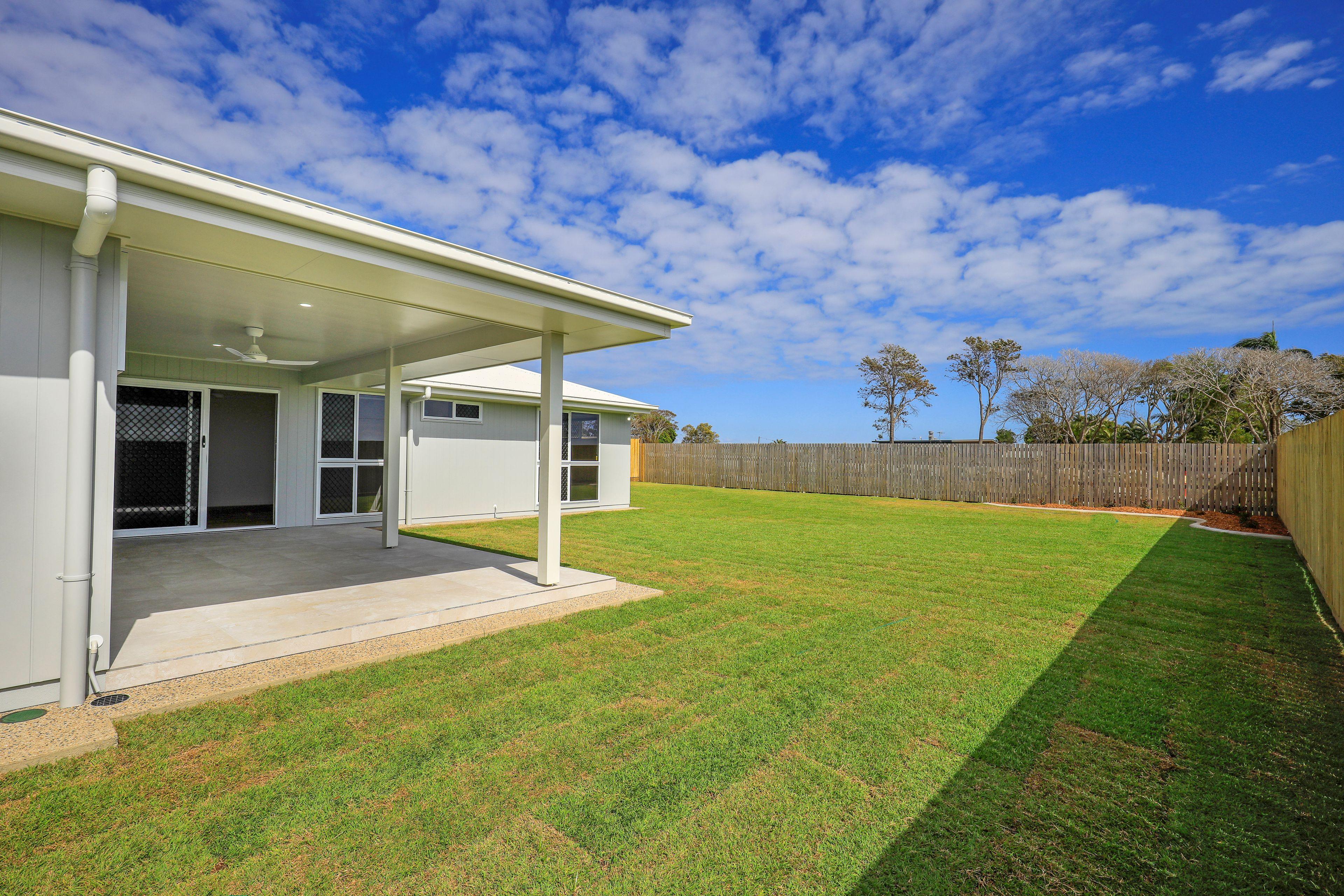 Stunning 4 Bedroom Family Home in Bargara - Only minutes to Kelly's Beach