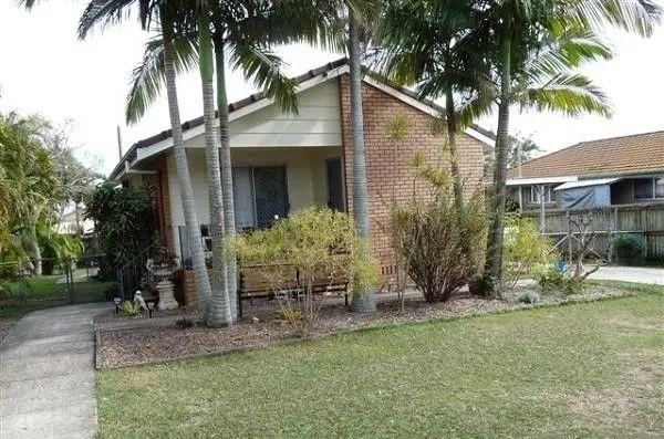 Prop-GPT: House: QLD Kippa-Ring, QLD 4021 Home For Rent