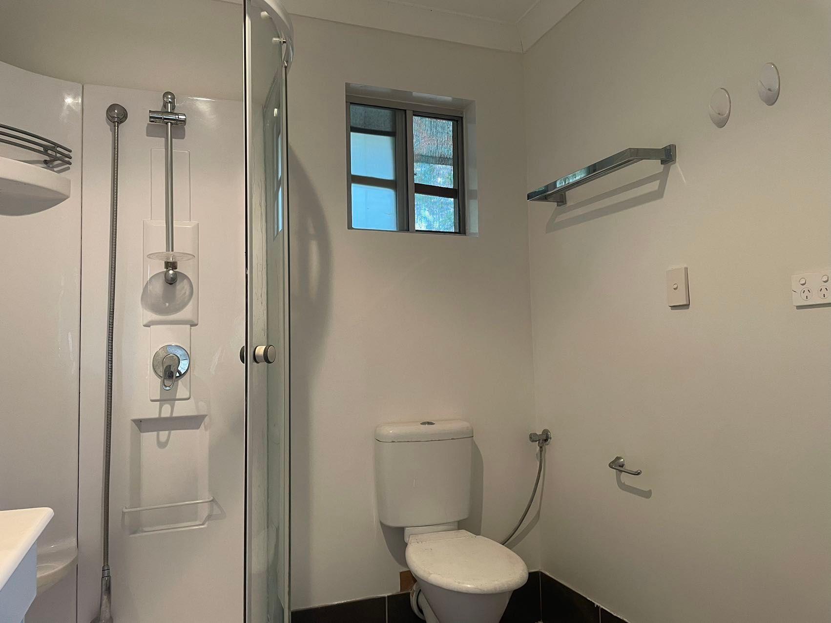 Newly Renovated Home In  Loganholme