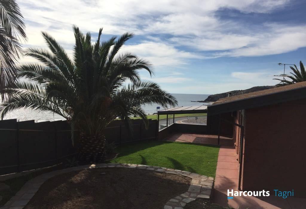 1 Dutchman Drive, HALLETT COVE, SA 5158 - House for Rent - harcourts.net