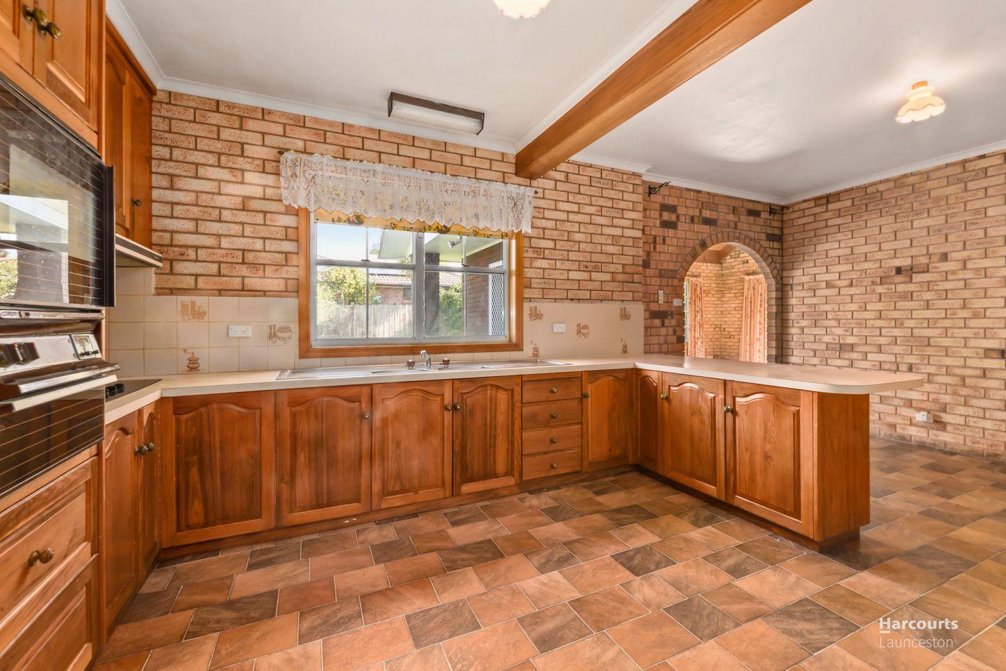 House for Rent: Newnham, TAS 7248, TAS, 7248