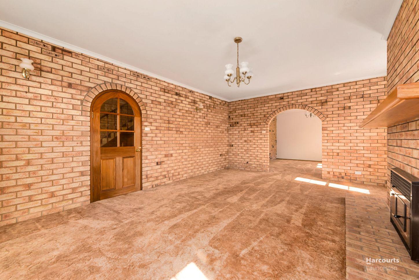 House for Rent: Newnham, TAS 7248, TAS, 7248
