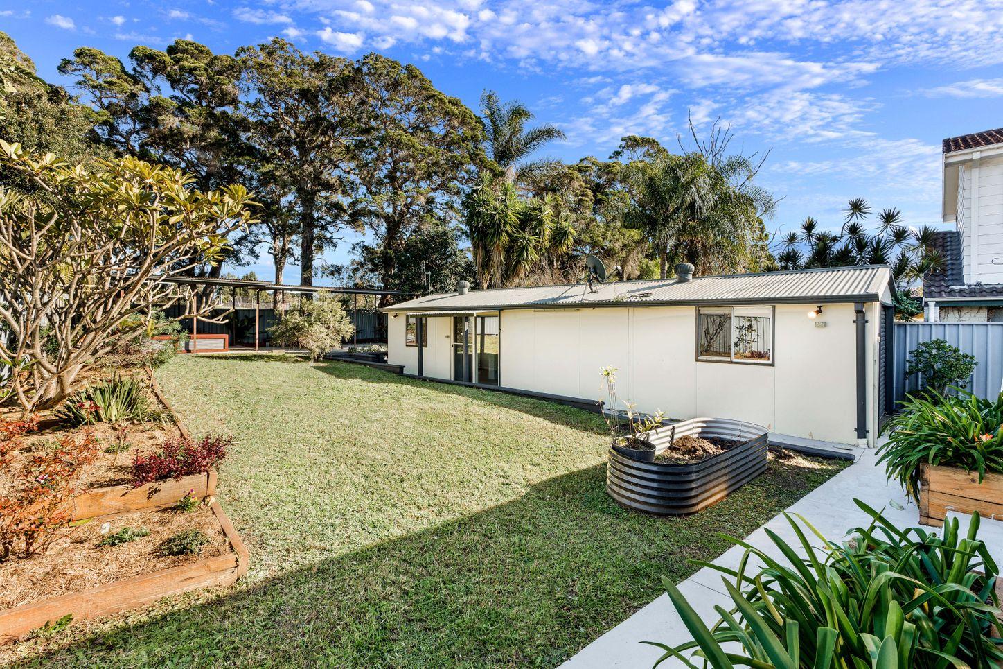 House for Rent: Albion Park, NSW 2527, NSW, 2527