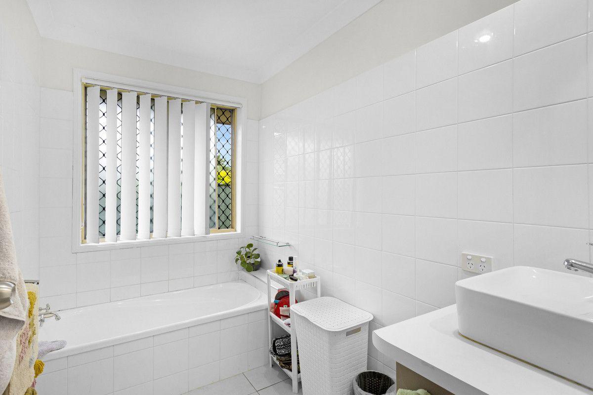 House for Rent: Burleigh Waters, QLD 4220, QLD, 4220
