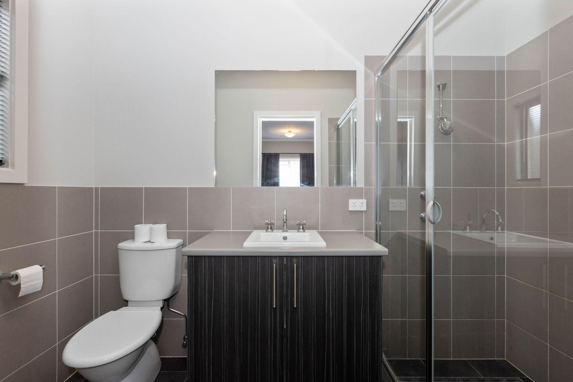 House for Rent: Aberfoyle Park, SA 5159, SA, 5159