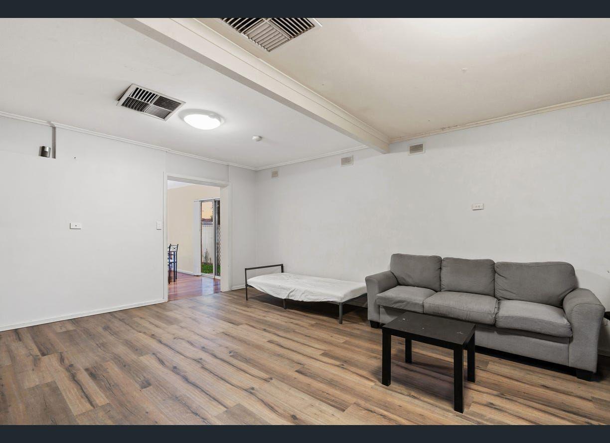 Cute & Cosy Home with Solar and Spacious Outdoor Areas