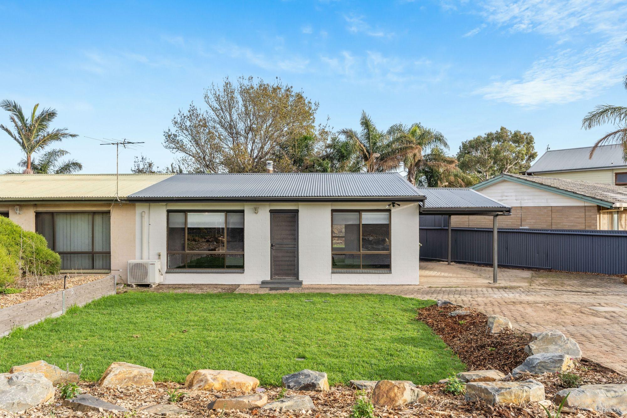 Prop-GPT: Unit: SA Sellicks Beach, SA 5174 Home For Rent