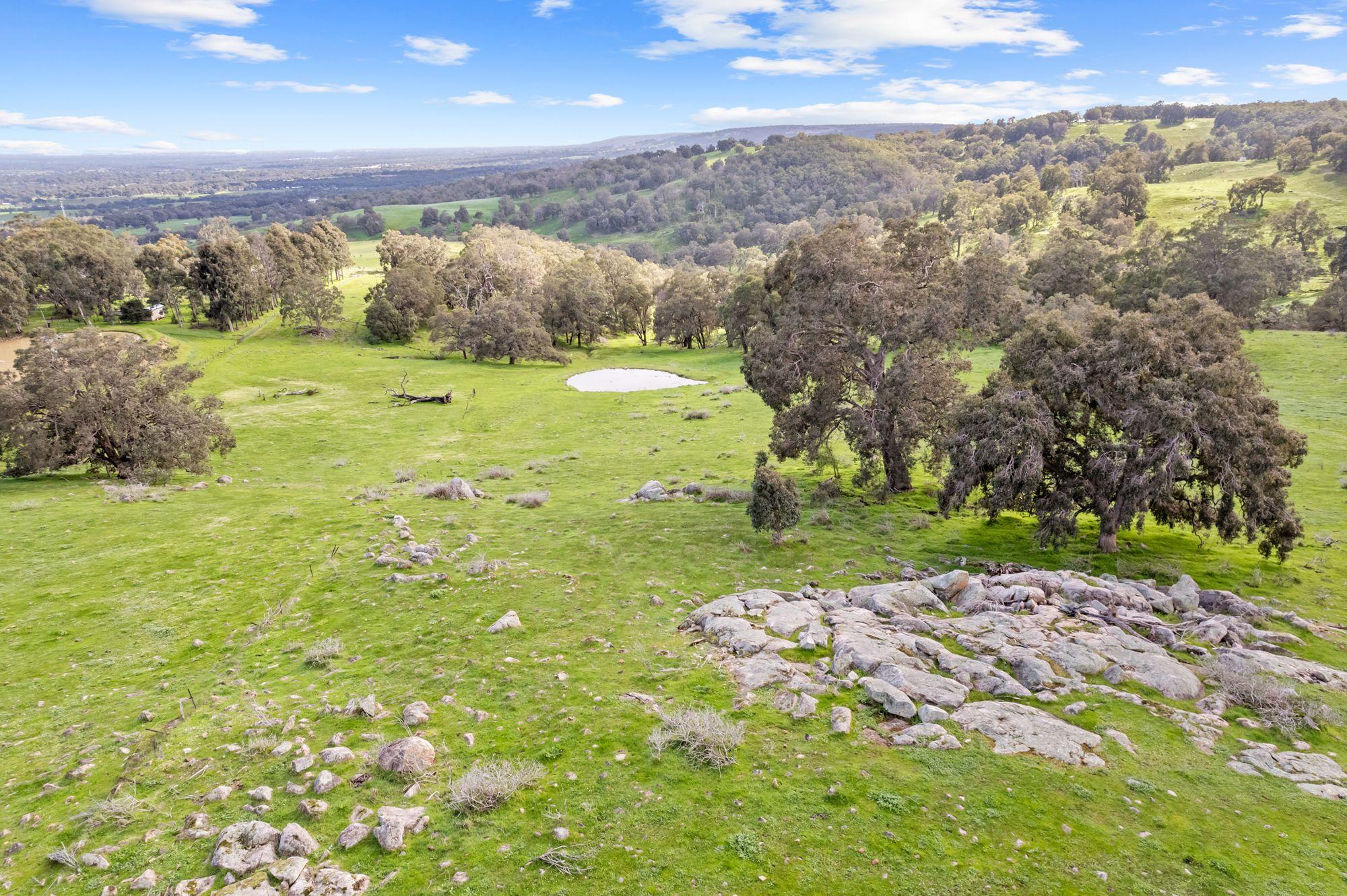 Prop-GPT: Lifestyle: WA Jarrahdale, WA 6124 Rural
