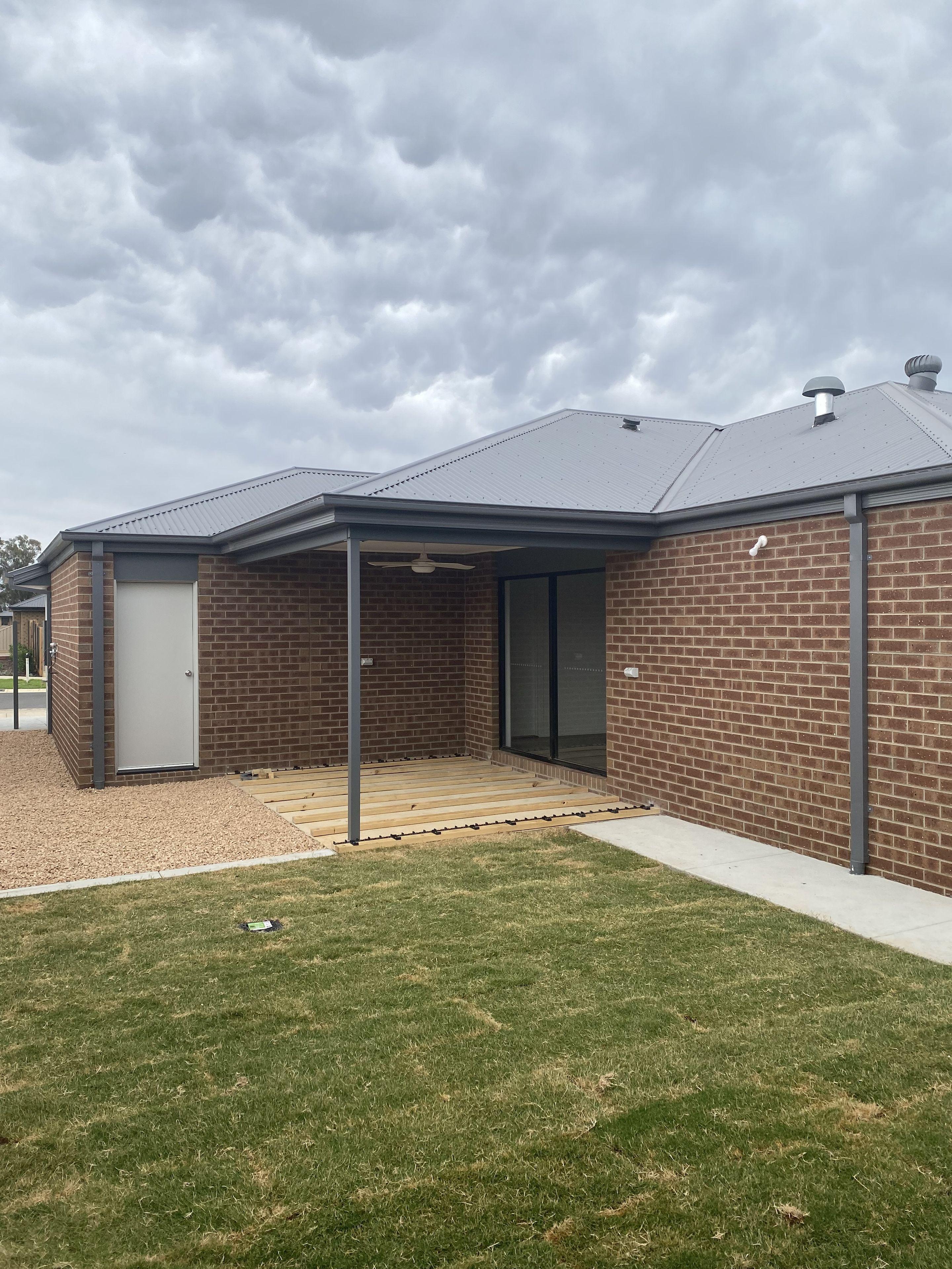 Please call Ray White Nagambie 03 5794 2777 to book a time to view.