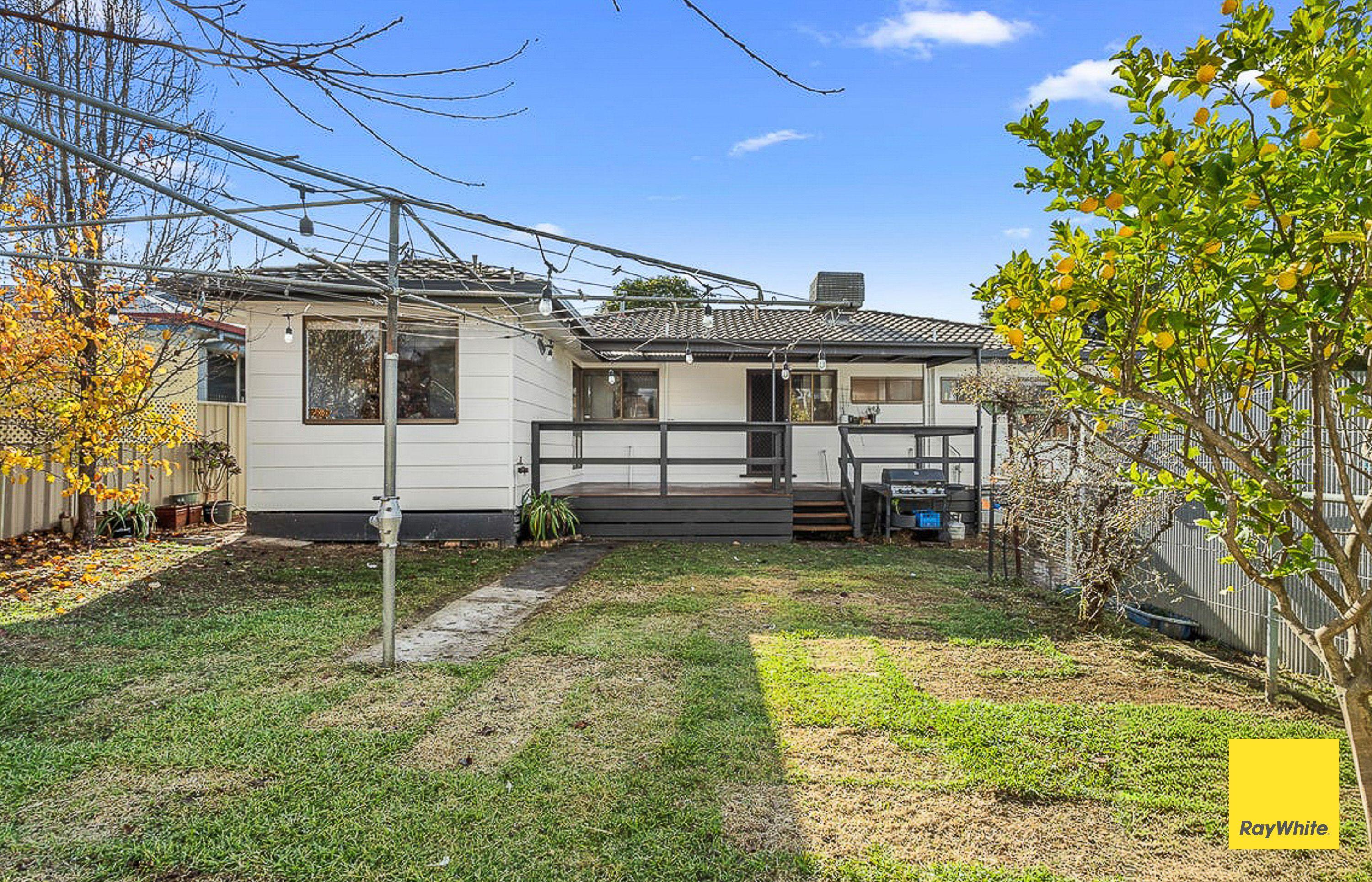 House for Rent: Kangaroo Flat, VIC 3555, VIC, 3555