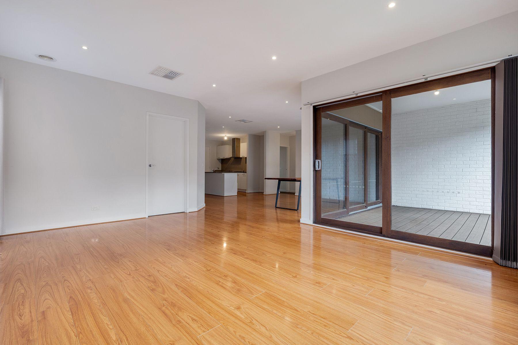 House for Rent: Craigieburn, VIC 3064, VIC, 3064