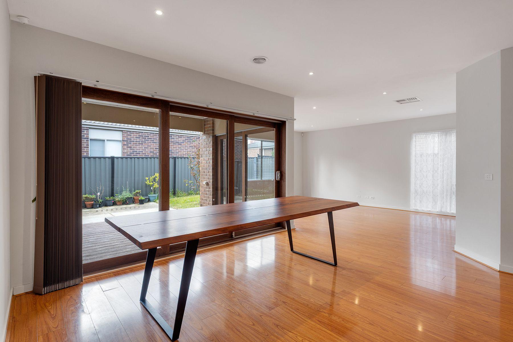 House for Rent: Craigieburn, VIC 3064, VIC, 3064