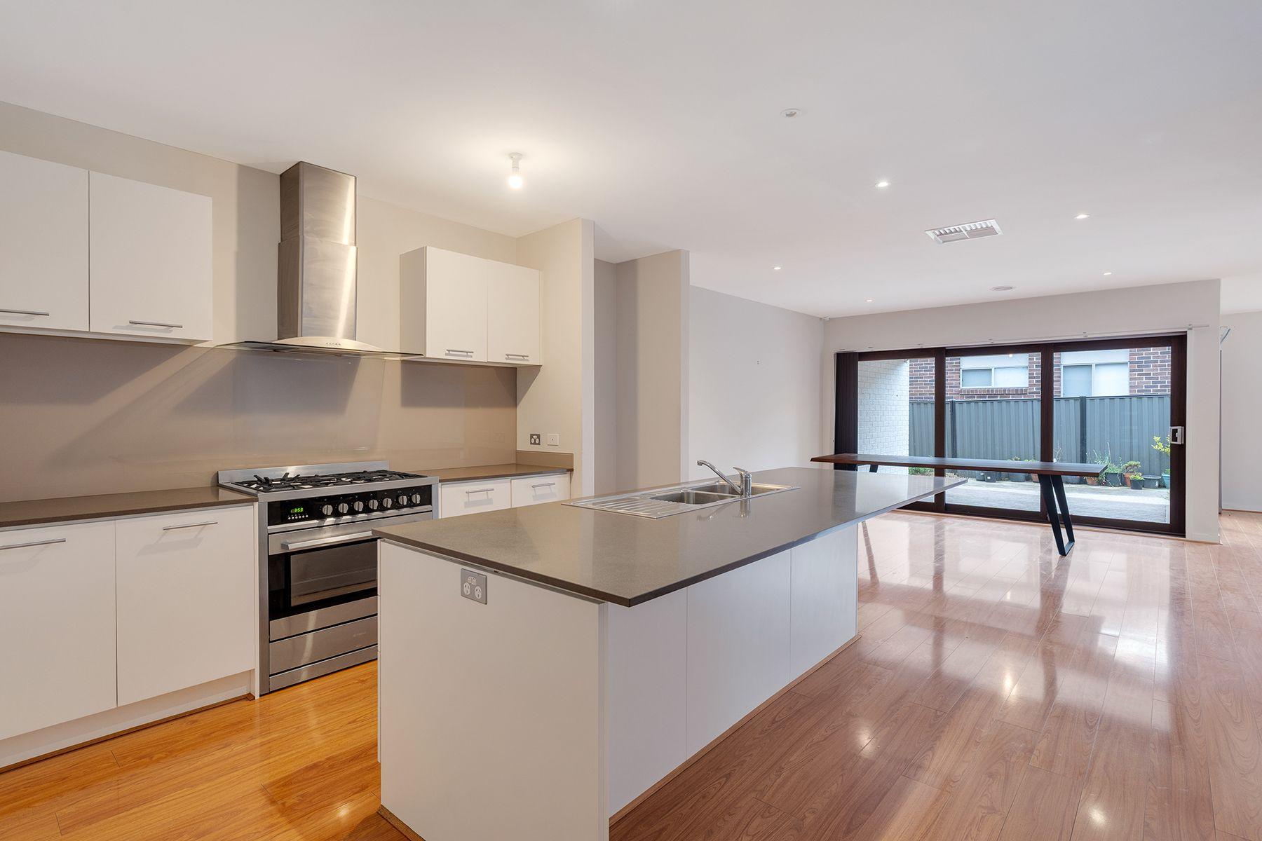 House for Rent: Craigieburn, VIC 3064, VIC, 3064