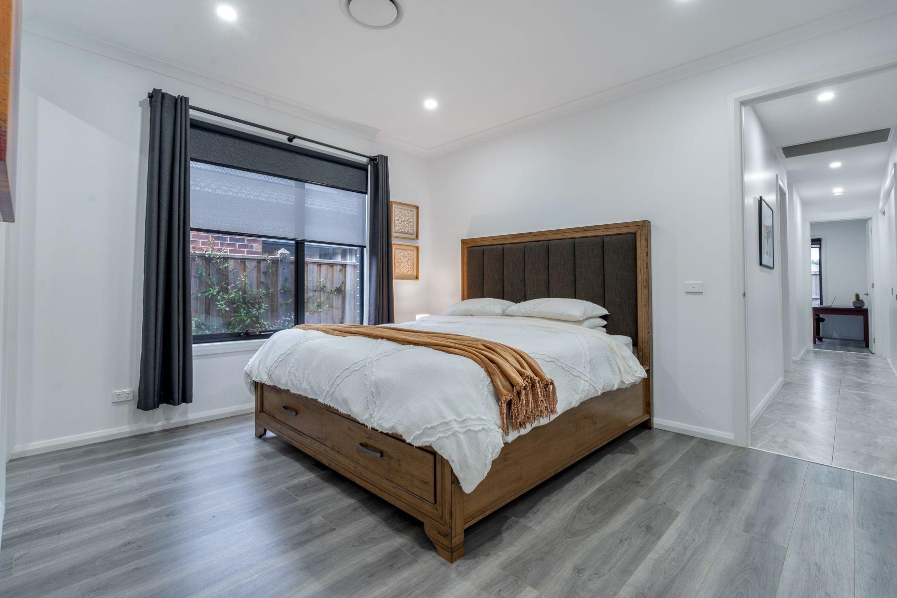 Modern Family Home, Two Master Bedrooms