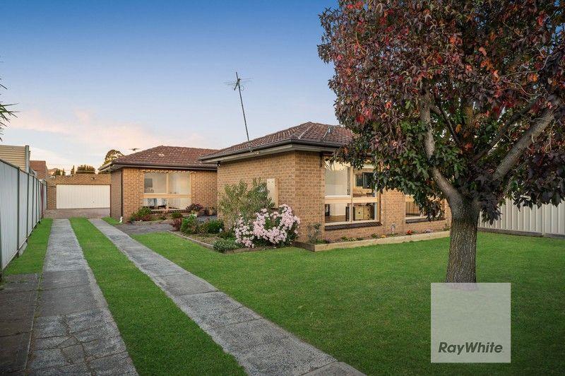 Prop-GPT: House: VIC Westmeadows, VIC 3049 Home For Rent