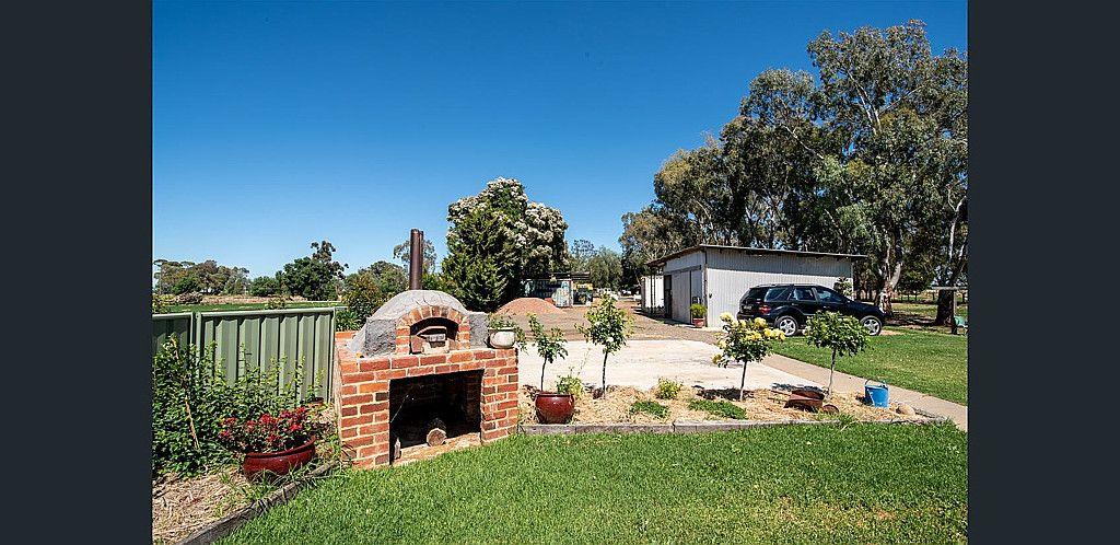 Exceptional Country Living Just Minutes from Kyabram CBD