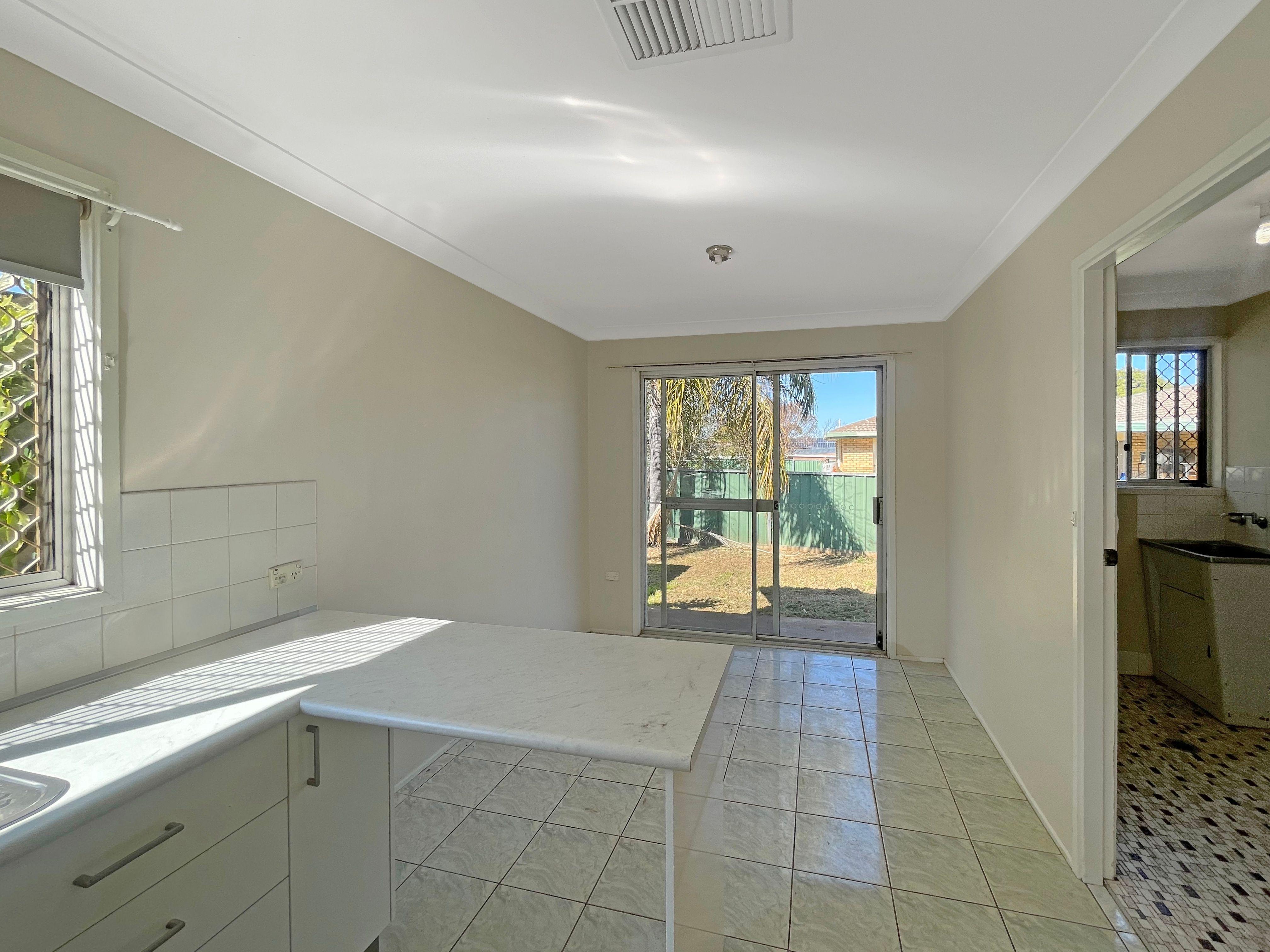 House for Rent: Dubbo, NSW 2830, NSW, 2830