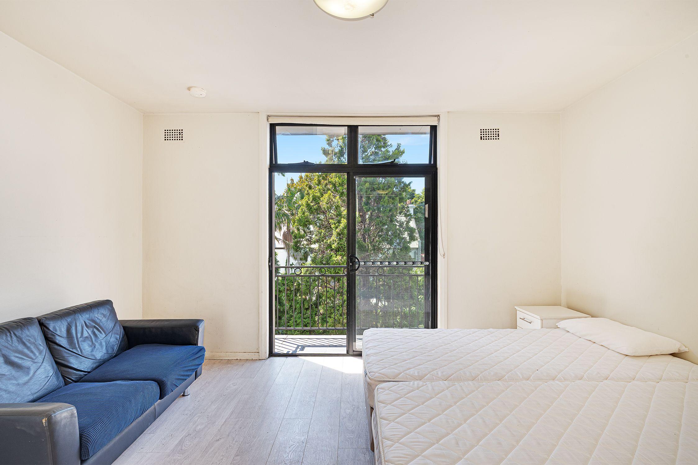 Prop-GPT: Studio: NSW Redfern, NSW 2016 Home For Rent