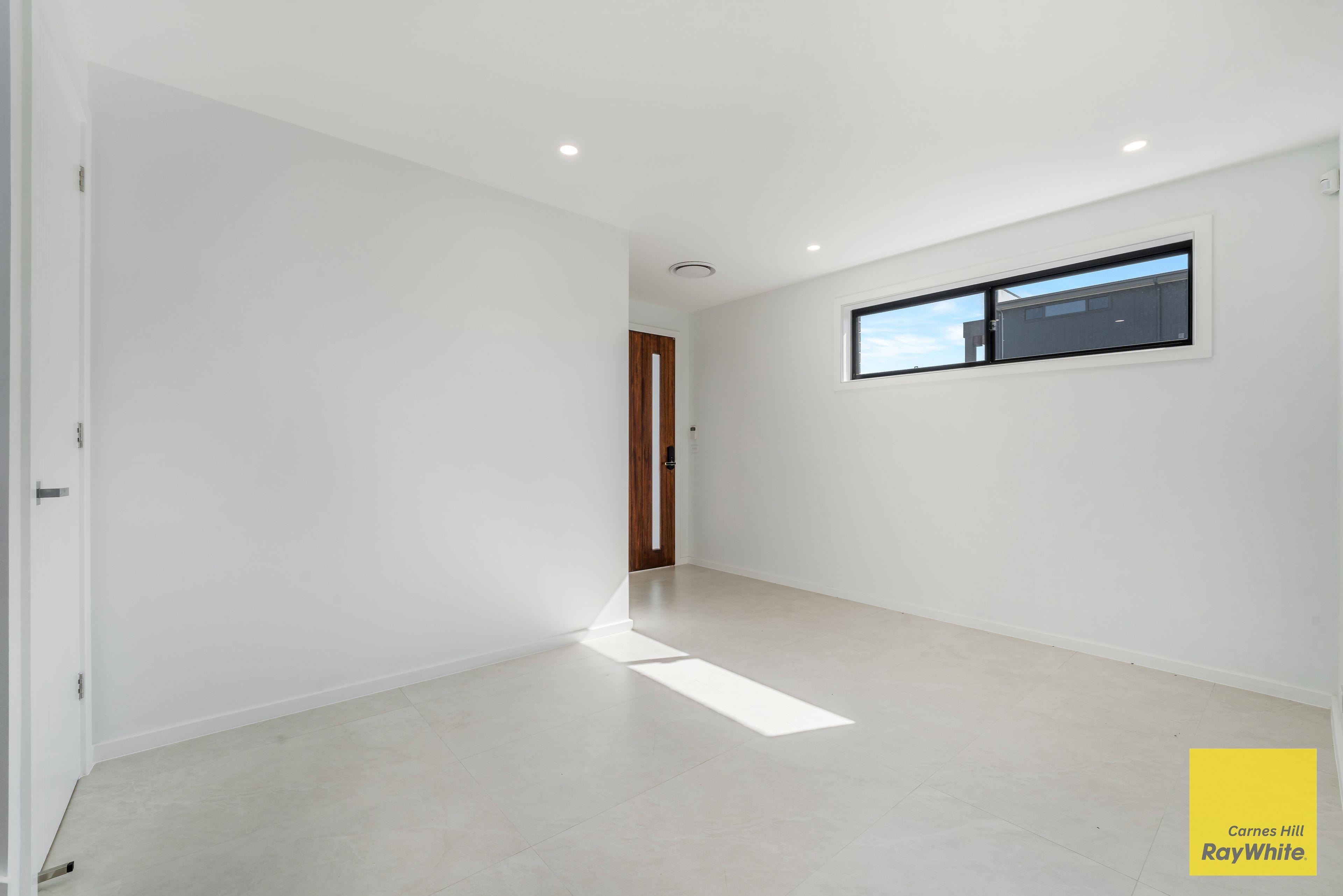 House for Rent: Austral, NSW 2179, NSW, 2179