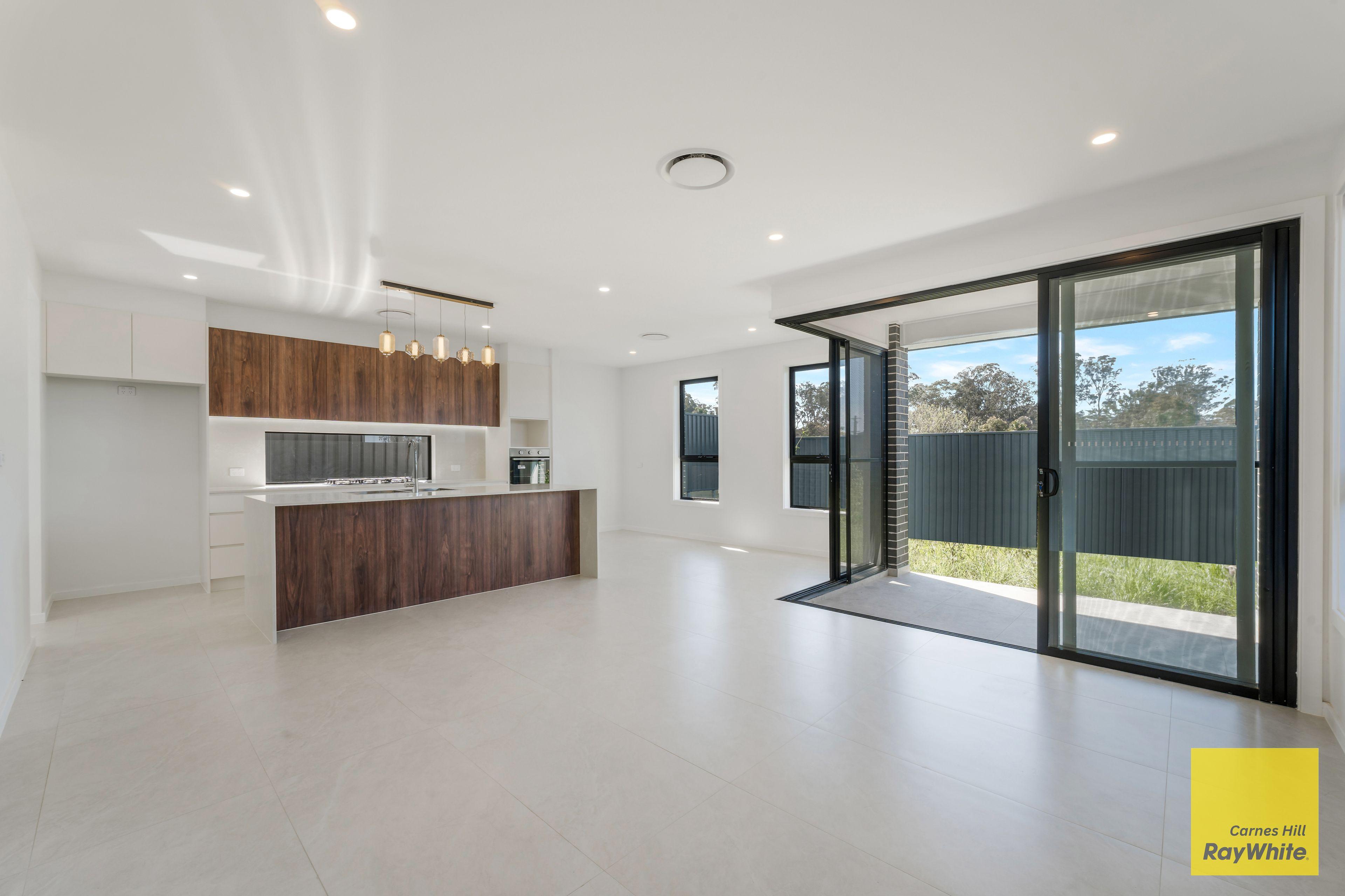 House for Rent: Austral, NSW 2179, NSW, 2179