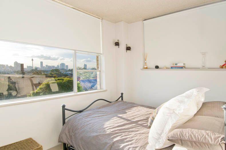 One Bedroom Apartment Offering Fabulous City Skyline Views