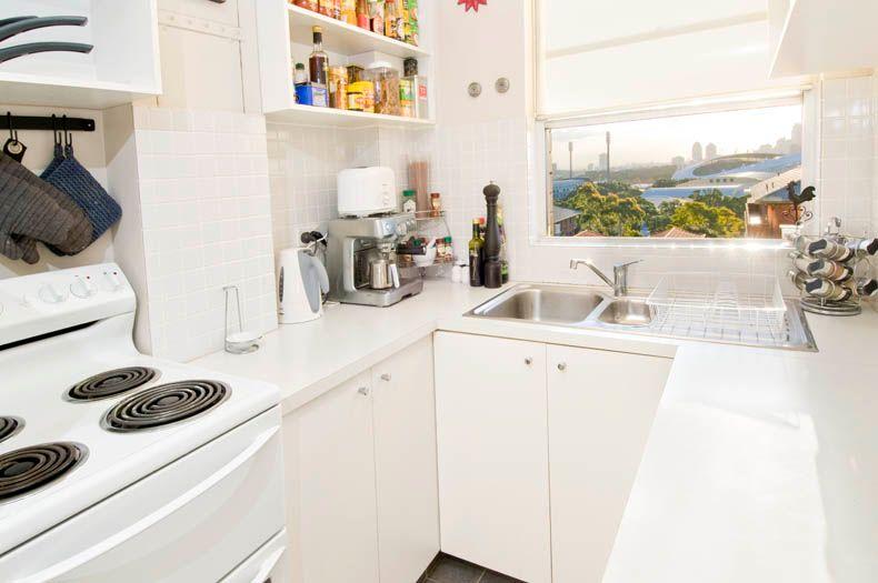 One Bedroom Apartment Offering Fabulous City Skyline Views