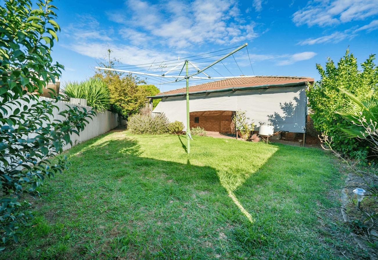 House for Rent: Lavington, NSW 2641, NSW, 2641