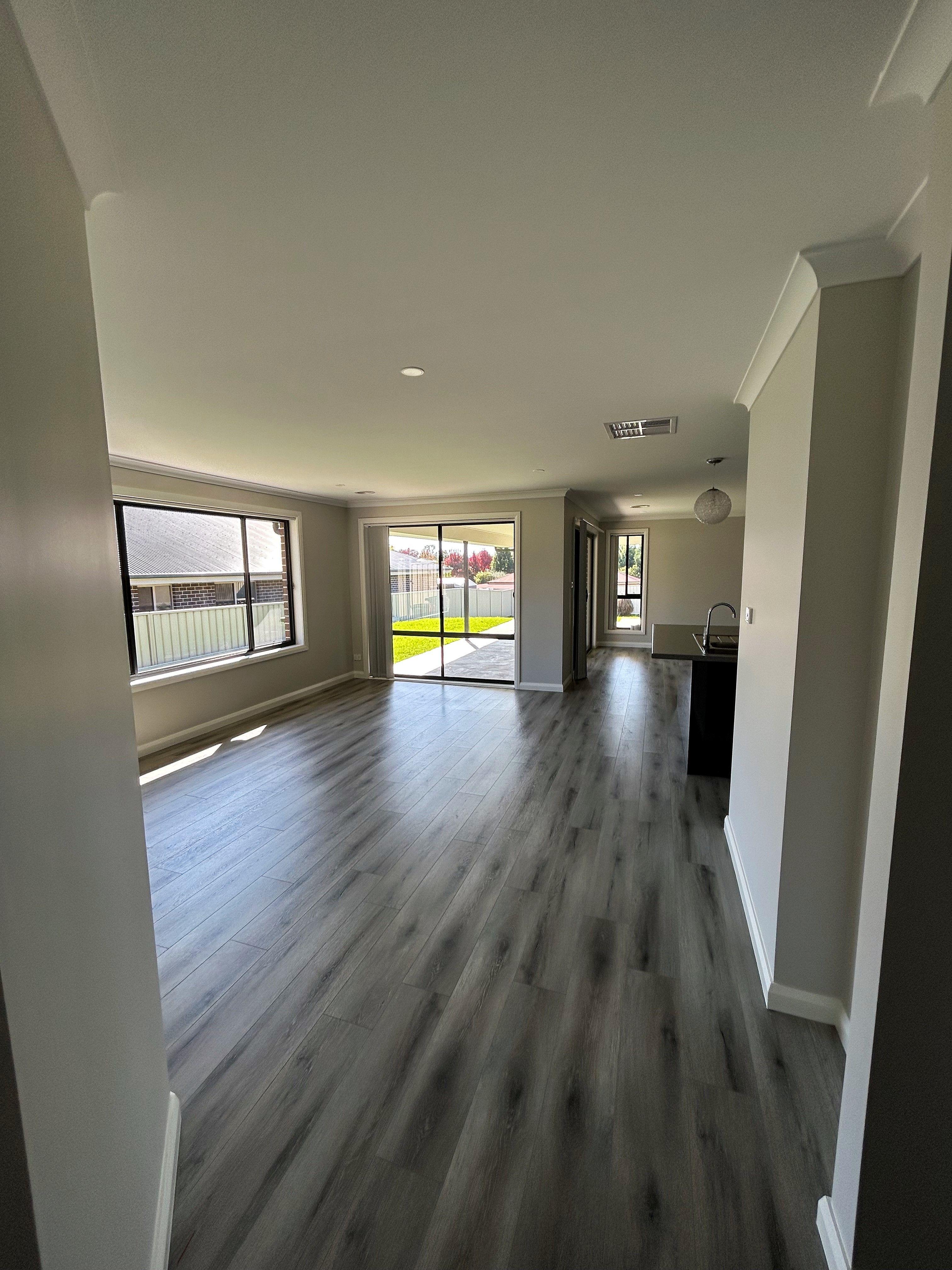 House for Rent: Tumut, NSW 2720, NSW, 2720
