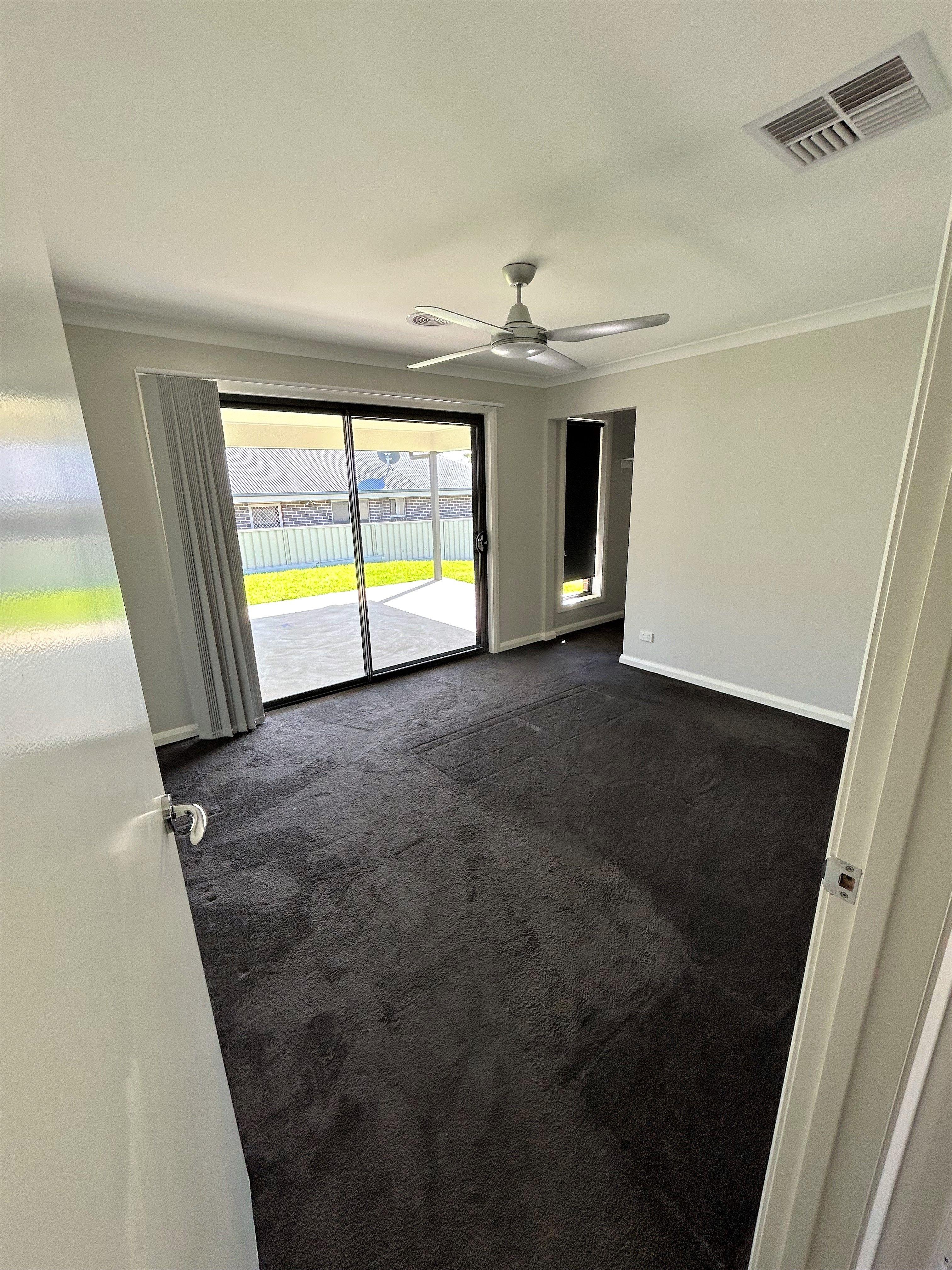 House for Rent: Tumut, NSW 2720, NSW, 2720